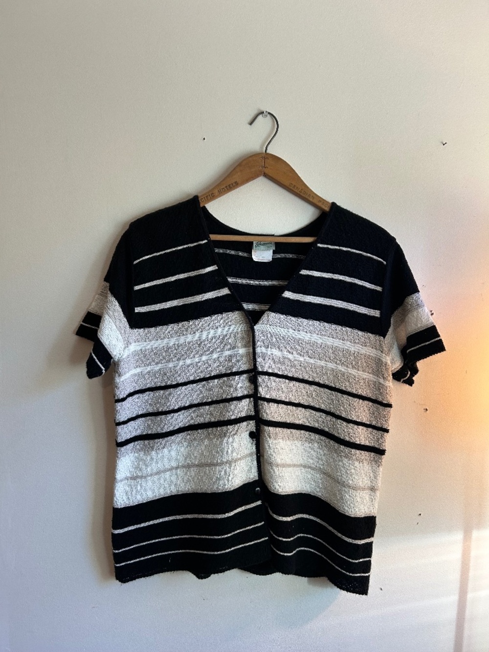 Vintage black tan/cream striped neutral knit button up cardigan sz 3X